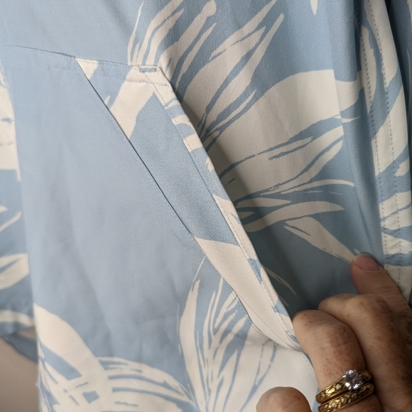 The Upside Lightweight Blue/White Tropical Jacket - Picture 5 of 6